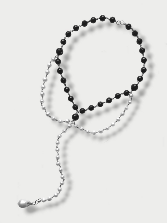 Anthony Was Here black and white composition necklace with pearls and onyx beads, silver (925) detailing, displayed against a white background.